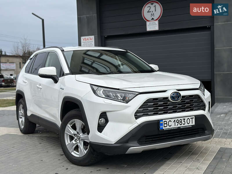 2021 toyota rav4
