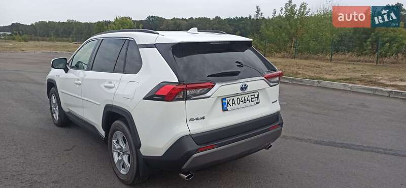 2021 toyota rav4