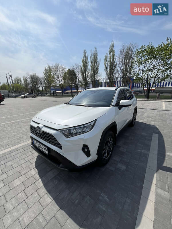 2022 toyota rav-4 hybrid