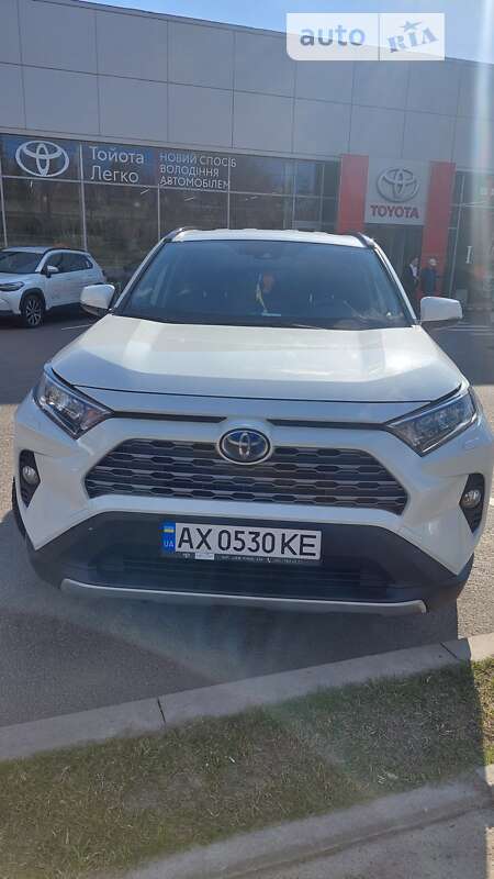 2021 toyota rav-4-hybrid