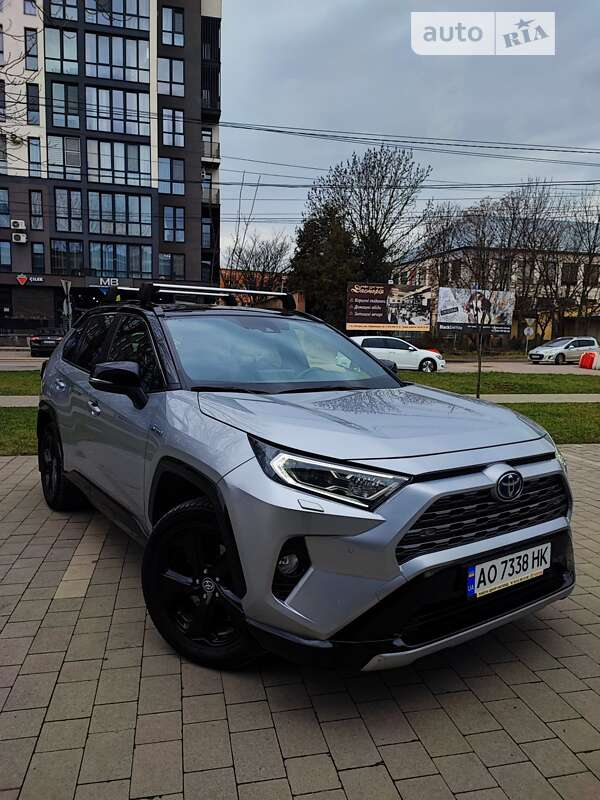 2020 toyota rav-4 hybrid