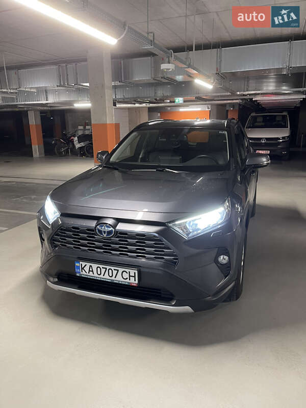 2020 toyota rav-4 hybrid