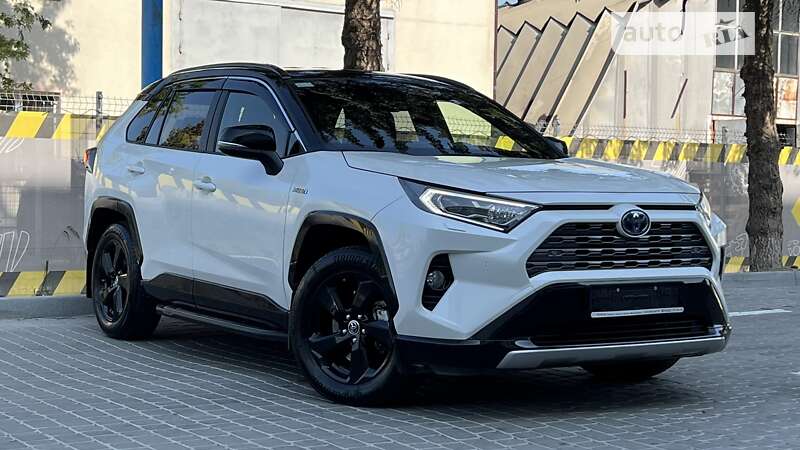 2019 toyota rav-4 hybrid