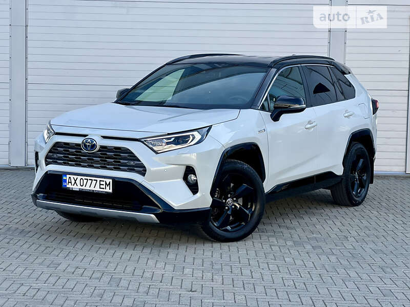 2020 toyota rav-4 hybrid