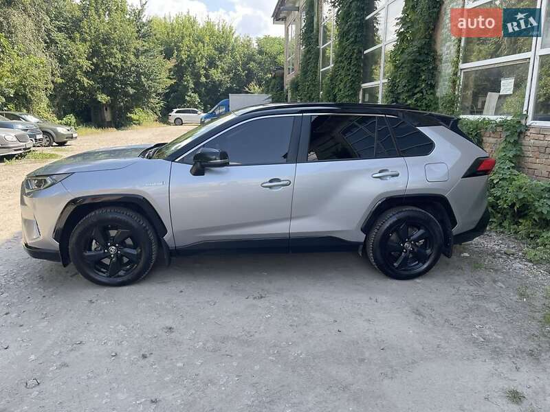 2021 toyota rav-4-hybrid