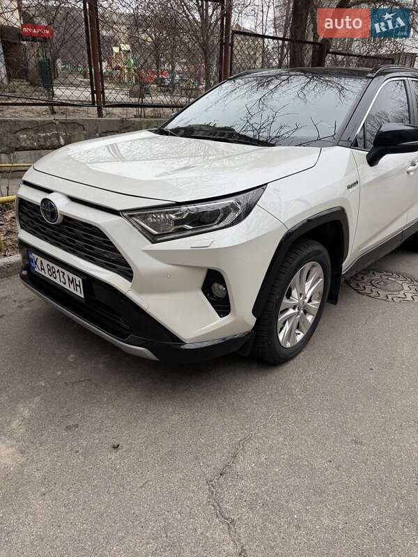 2021 toyota rav-4 hybrid