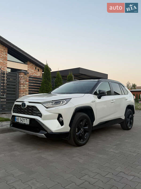 2021 toyota rav-4 hybrid