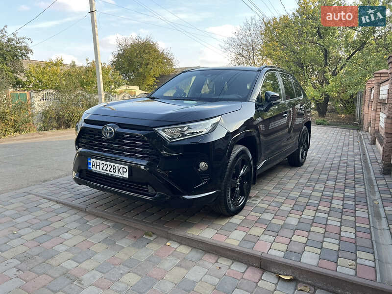 2020 toyota rav-4 hybrid