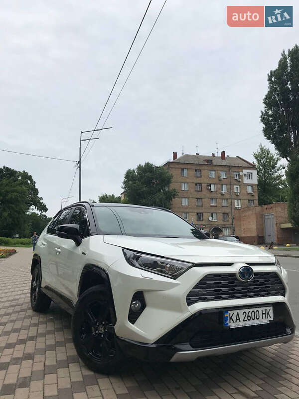 2021 toyota rav-4 hybrid