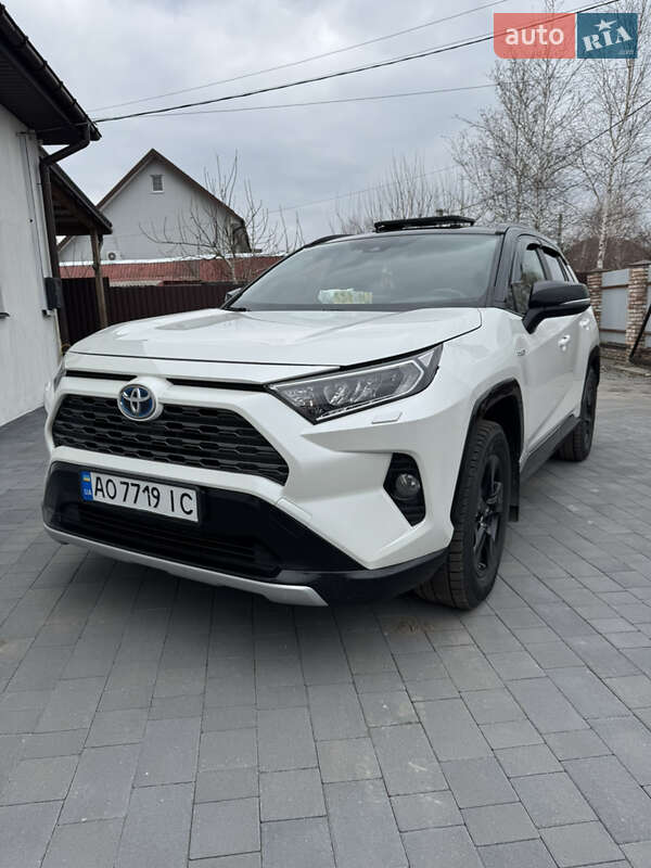 2018 toyota rav-4 hybrid