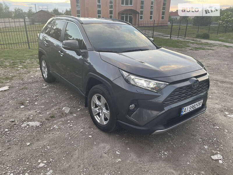2020 toyota rav4