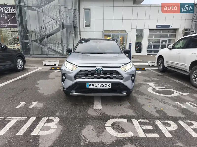 2019 toyota rav-4 hybrid