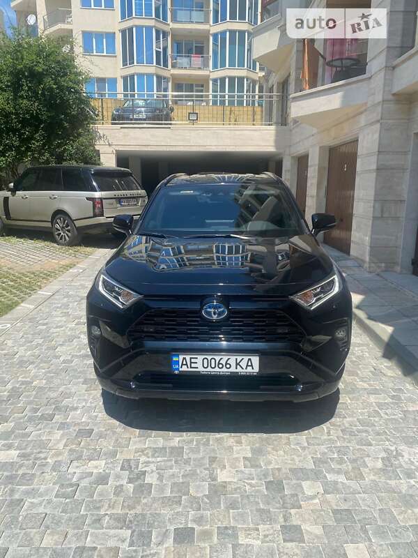 2021 toyota rav-4-hybrid