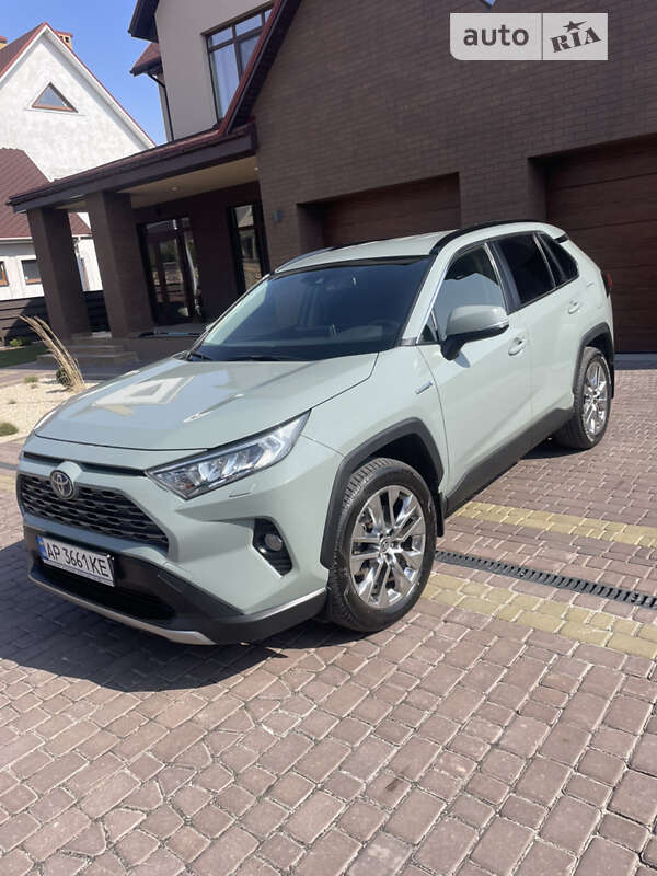 2021 toyota rav4