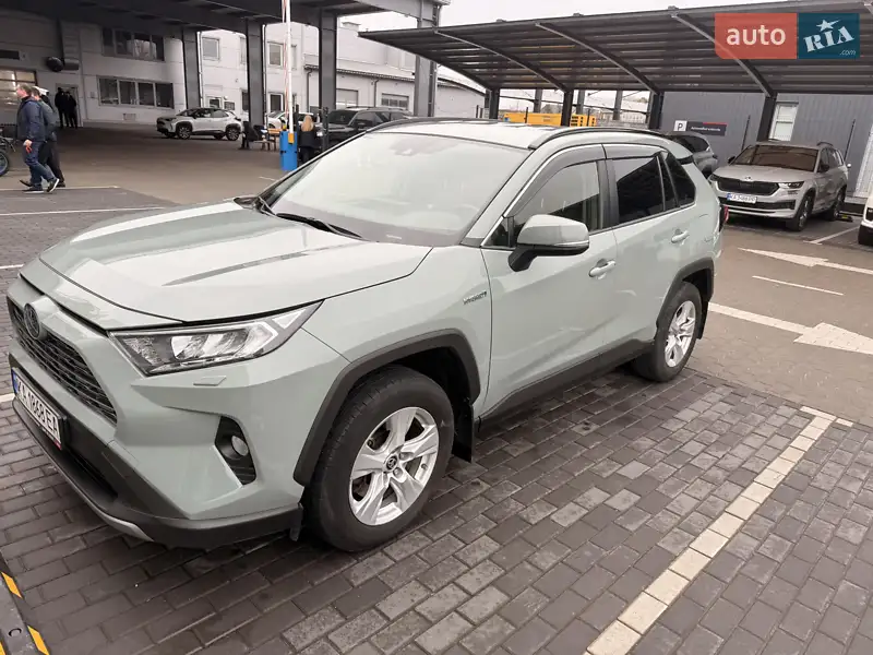 2021 toyota rav-4 hybrid