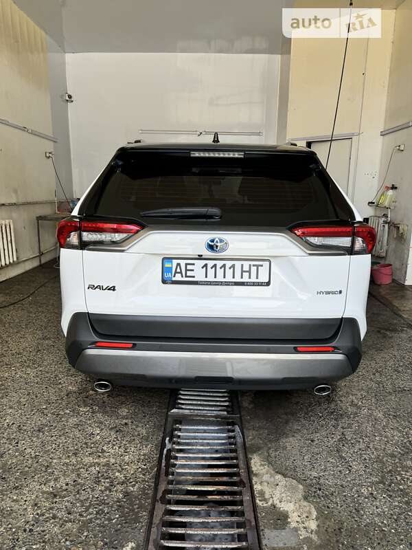 2021 toyota rav-4 hybrid