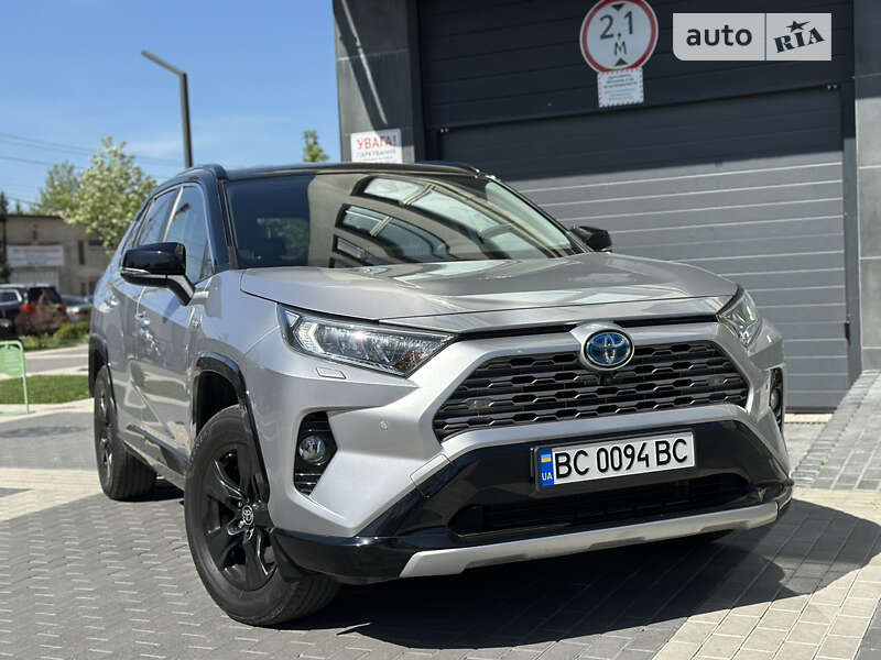 2020 toyota rav4