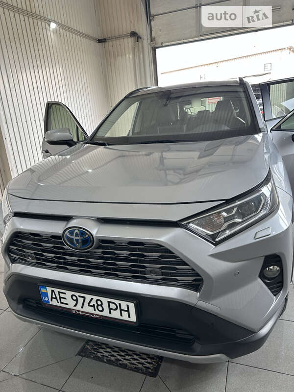 2021 toyota rav-4 hybrid