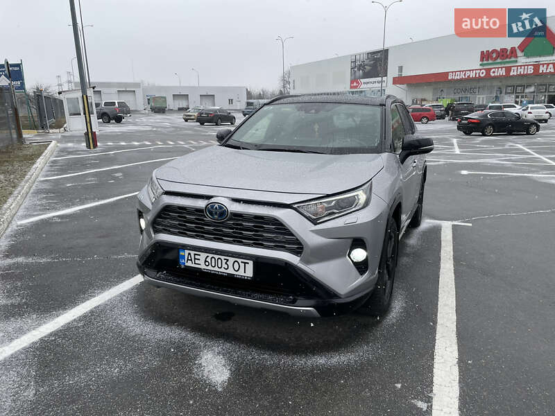 2021 toyota rav-4-hybrid
