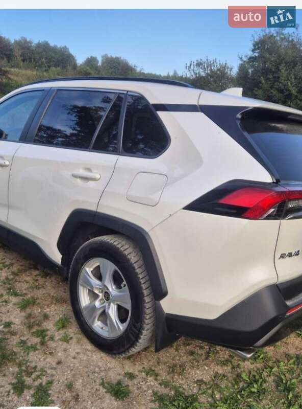 2021 toyota rav-4 hybrid