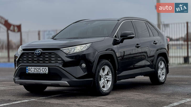 2021 toyota rav4