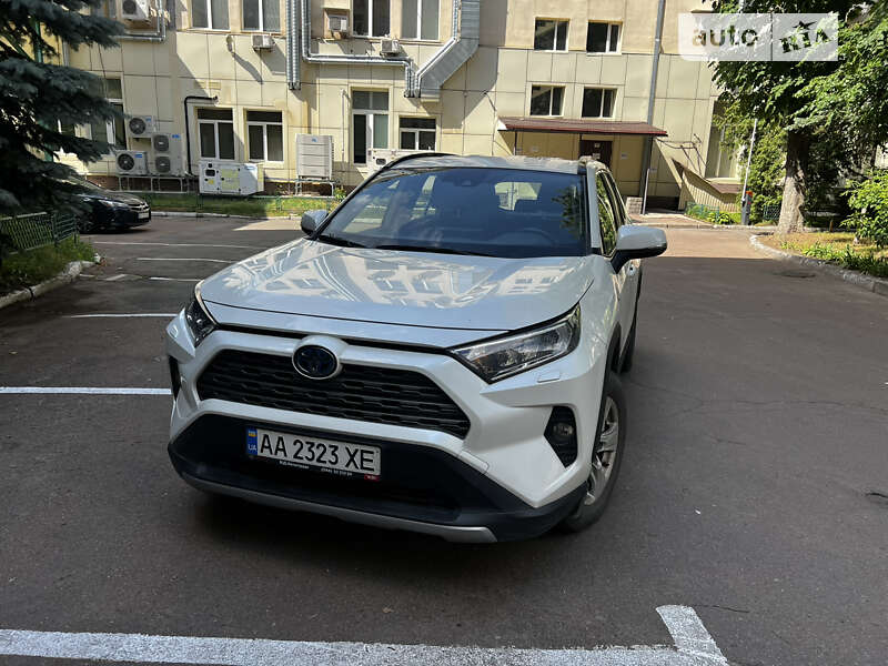 2019 toyota rav-4 hybrid