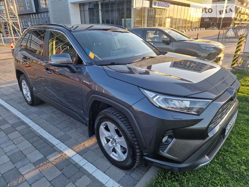 2020 toyota rav4