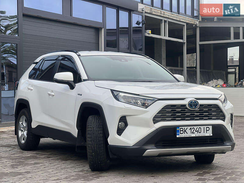 2020 toyota rav-4 hybrid