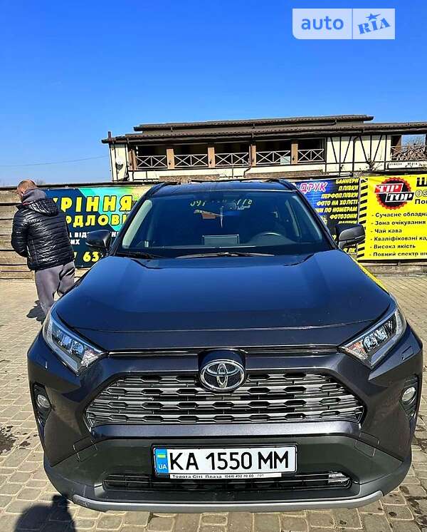 2019 toyota rav4