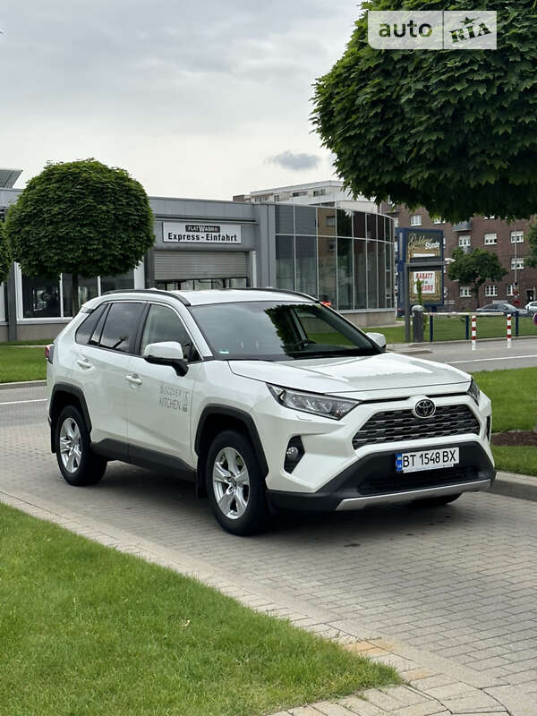 2020 toyota rav4