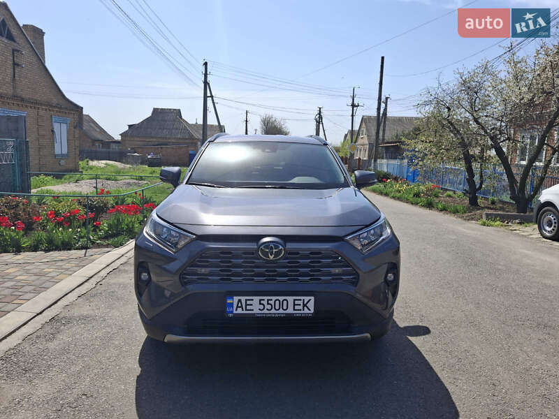 2023 toyota rav4