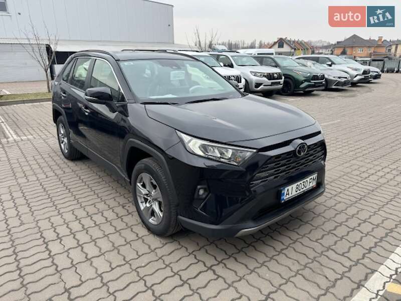 2023 toyota rav4