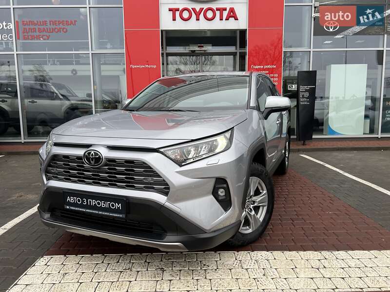 2023 toyota rav4