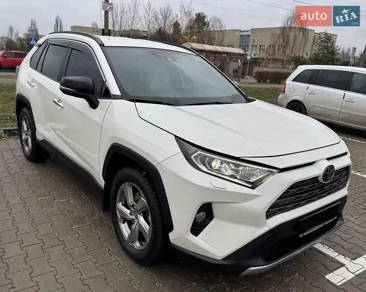 2019 toyota rav4
