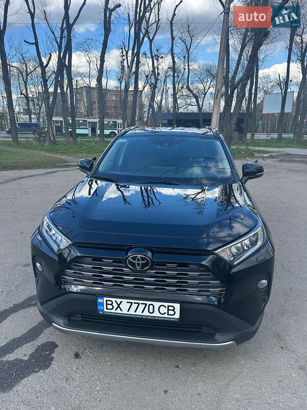 2021 toyota rav4