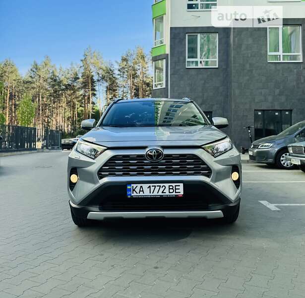 2020 toyota rav4