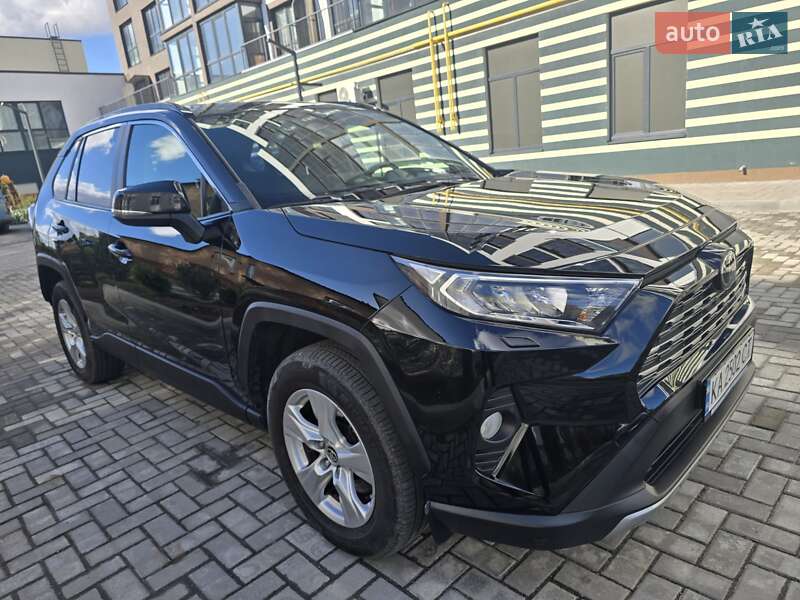 2021 toyota rav4