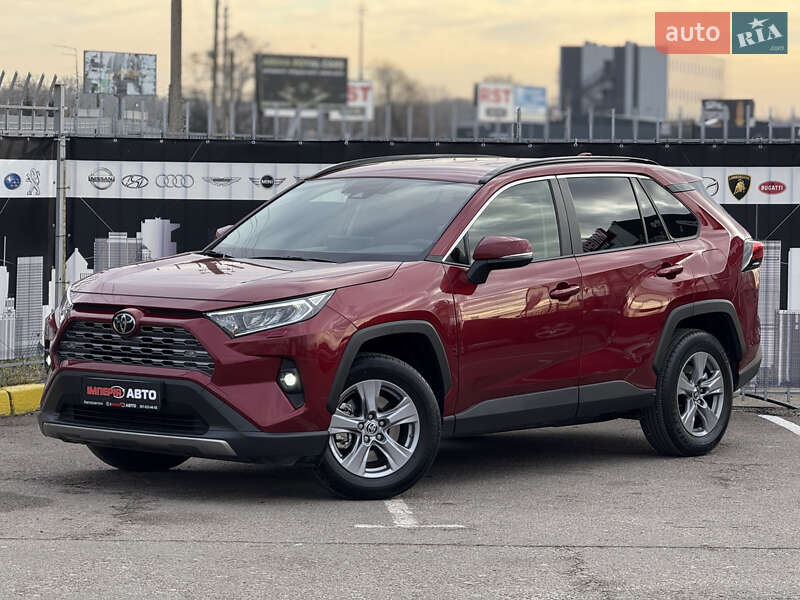 2023 toyota rav4