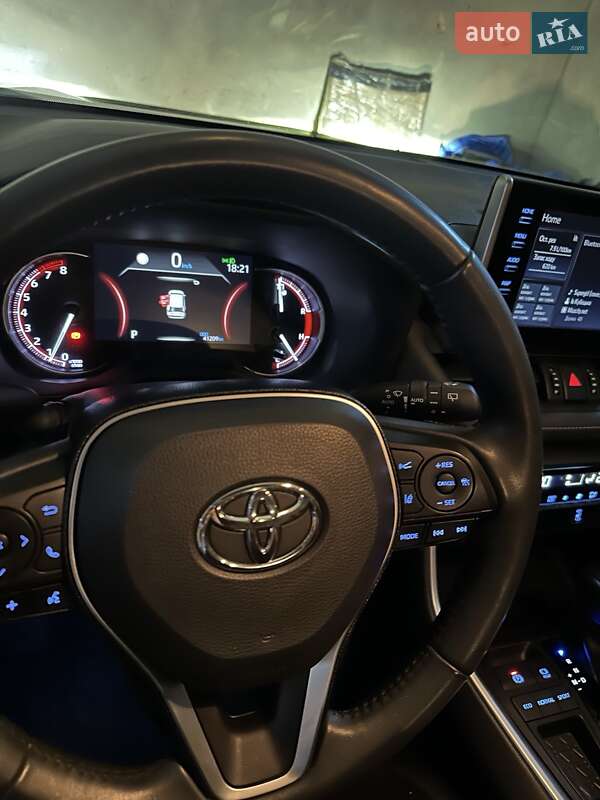 2021 toyota rav4