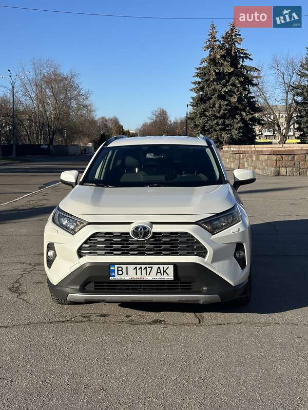 2019 toyota rav4