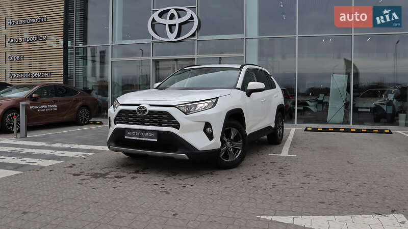 2020 toyota rav4