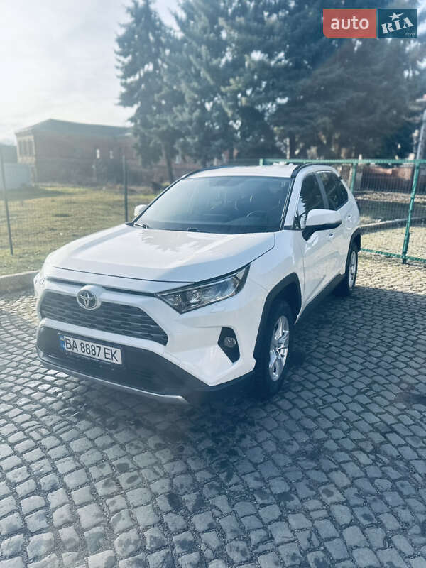 2019 toyota rav4