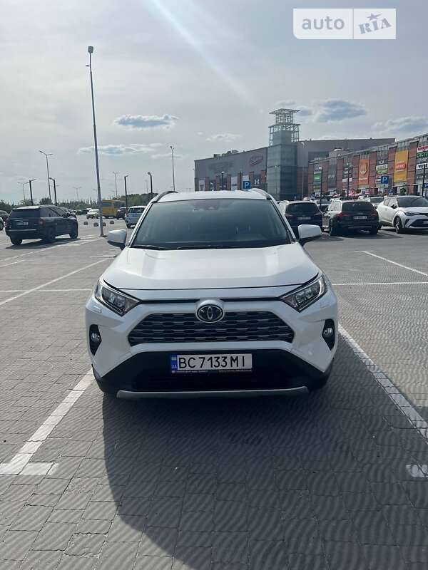 2021 toyota rav4