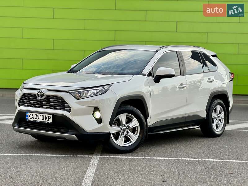2019 toyota rav4