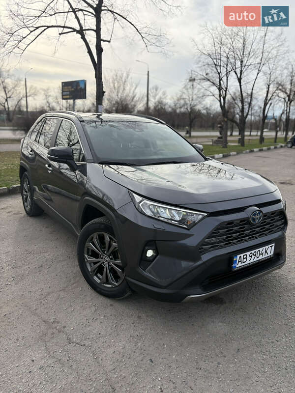 2022 toyota rav-4 hybrid