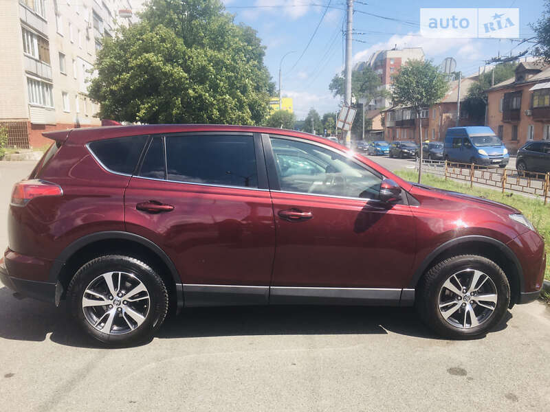 2016 toyota rav4
