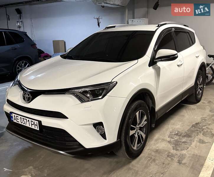 2018 toyota rav4