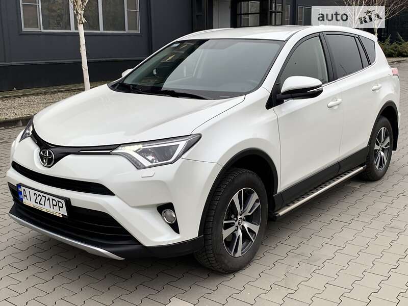 2017 toyota rav4