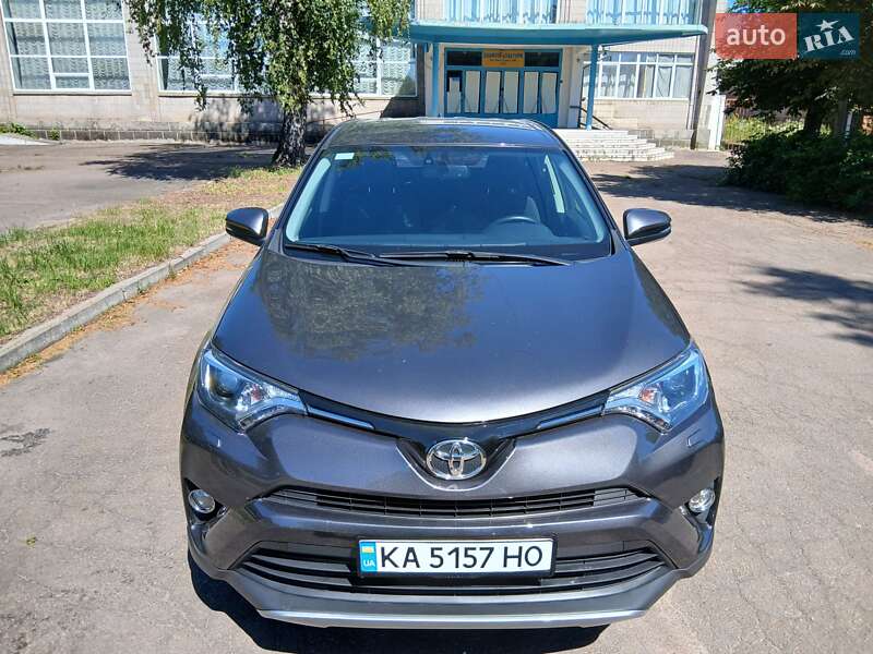 2017 toyota rav4