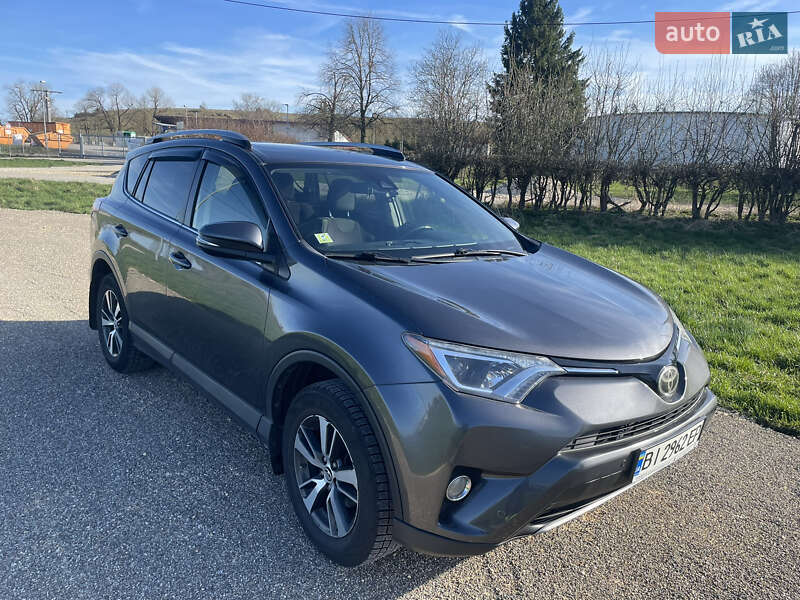 2016 toyota rav4